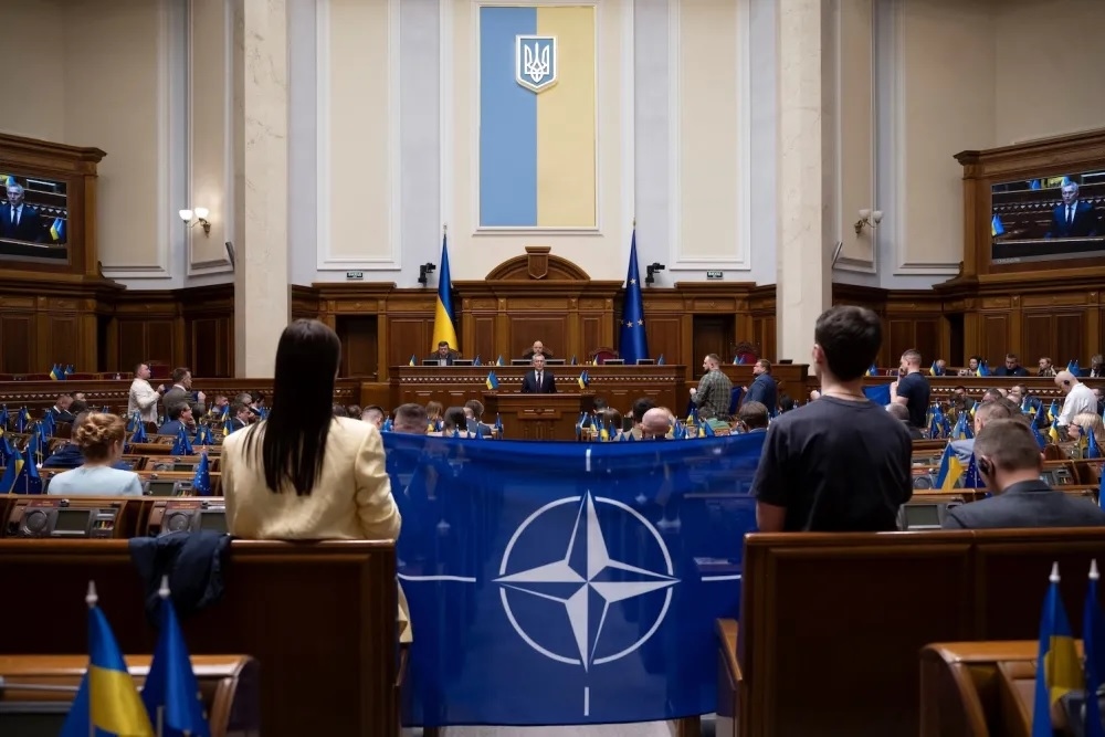 NATO muốn bổ nhiệm đặc phái viên mới ở Ukraine